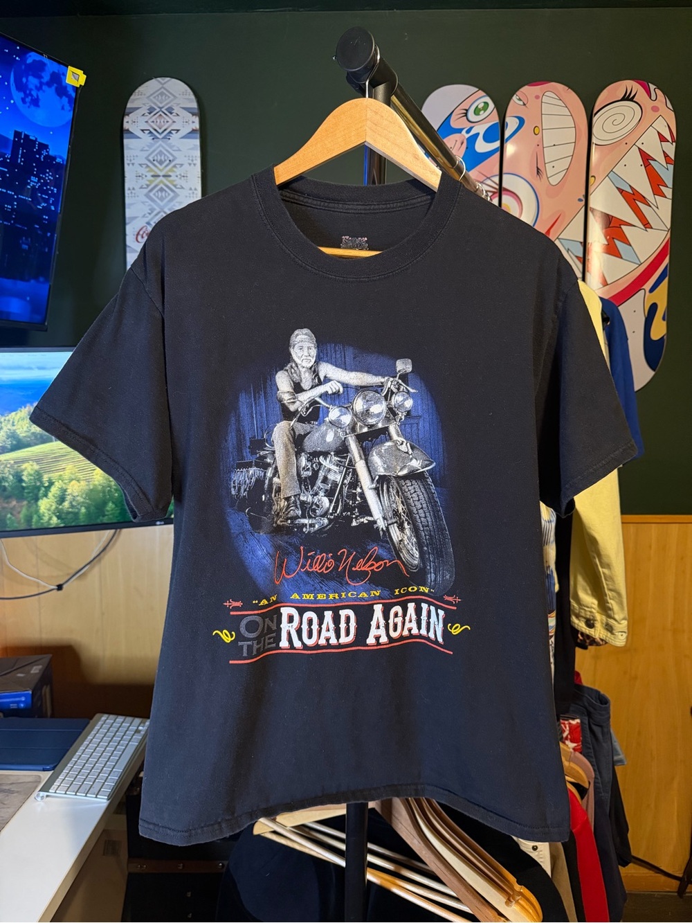 Willie Nelson On the Road Again Graphic Short Sleeve Tee in Black